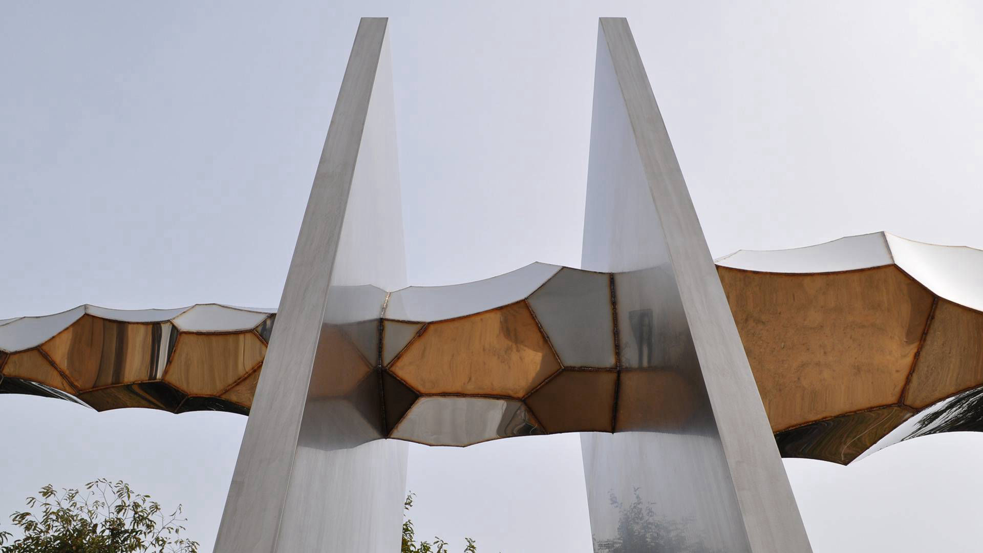 911 Memorial - stainless steel WTC public art sculpture by Heath Satow Rosemead CA
