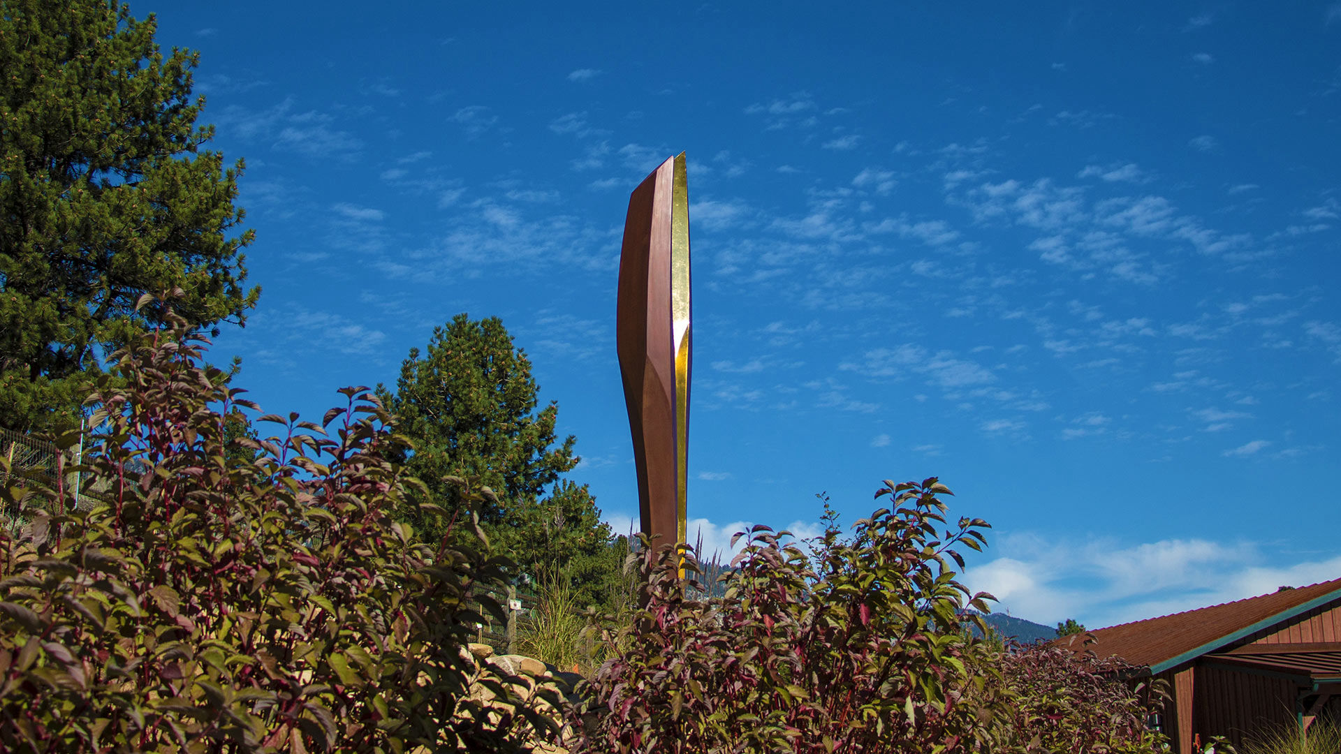 Cor — corten and gold public art sculpture by Heath Satow, Buffalo Creek Art Center, NV