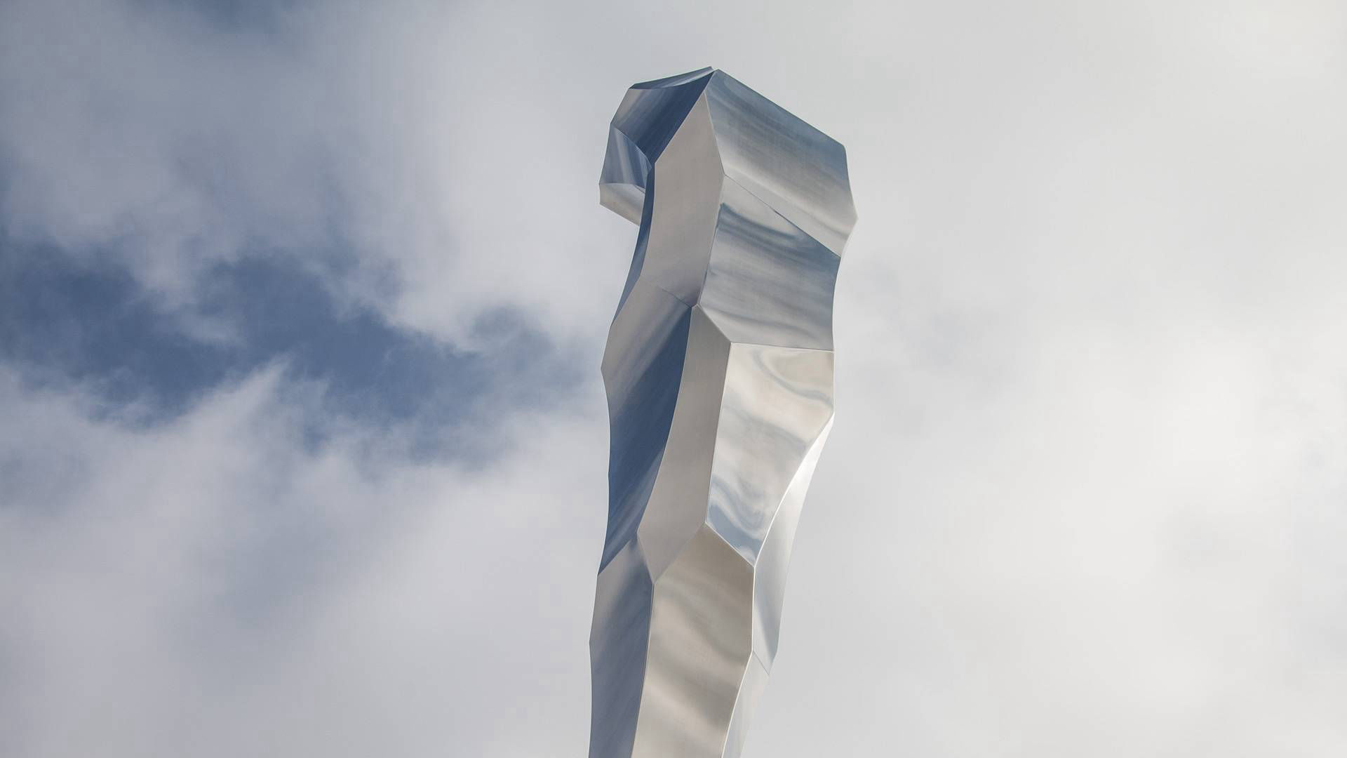 Elatus — mirror-polished stainless steel by Heath Satow, Dublin, CA
