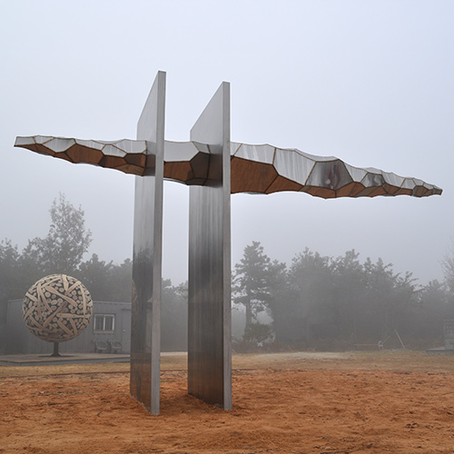 Transition — mirror-polished stainless steel public art sculpture by Heath Satow, Icheon, Korea